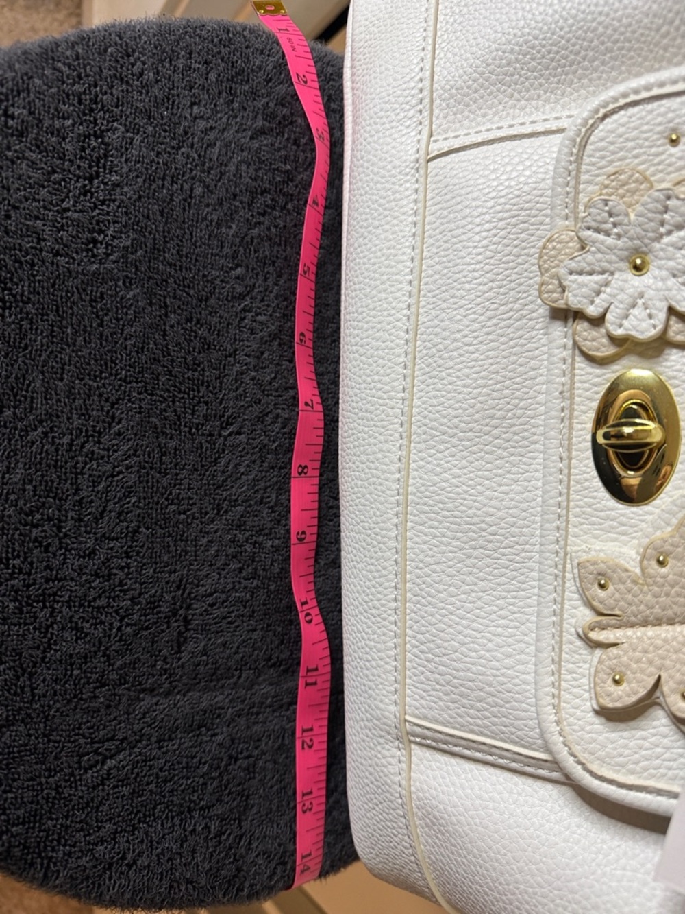 Liz Claiborne White Shoulder Tote with Floral & Butterfly Appliques - Picture 9 of 10